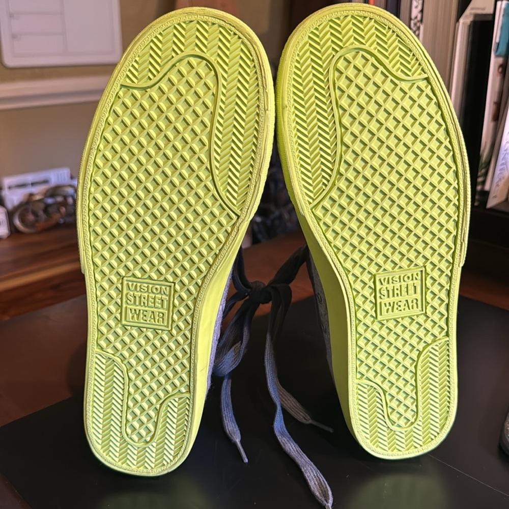 Vision “skateboard” sneakers size 9.5 - Picture 7 of 7